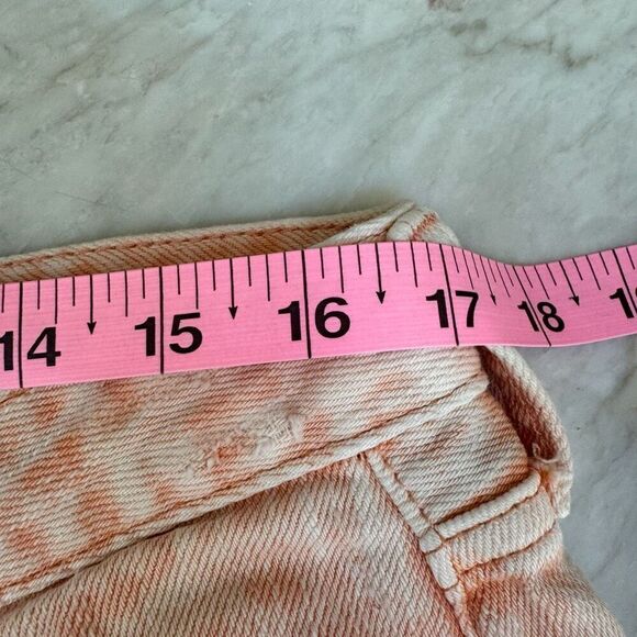 Free People Romeo Rolled Cuff Cut Off Denim Shorts Women's Sz 30 Sunny Peach - Picture 6 of 7